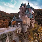 Mosel - Design-ferienhaeuser In - Direkt Am Weinberg
