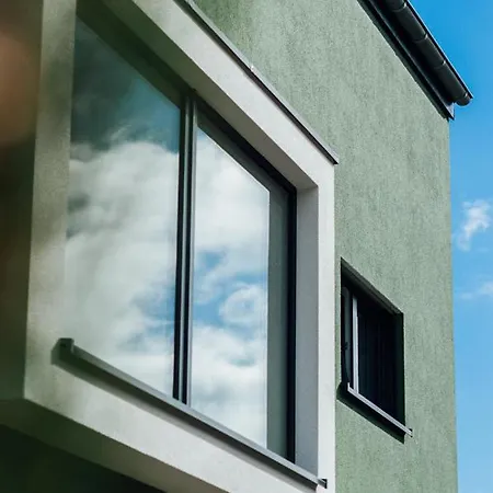 Mosel - Design-ferienhäuser Mit Sauna&weinblick In - Direkt Am Weinberg Pommern