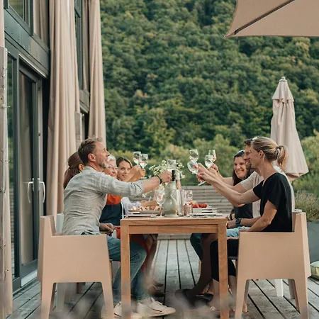 Mosel - Design-ferienhaeuser - Terrasse Und Traumblick, Naehe Cochem - Direkt Am Weinberg, Mitte Mit Sauna Dom wakacyjny Pommern