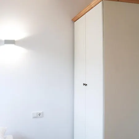 Mosel - Design-ferienhaeuser - Terrasse Und Traumblick, Naehe Cochem - Direkt Am Weinberg, Mitte Mit Sauna *