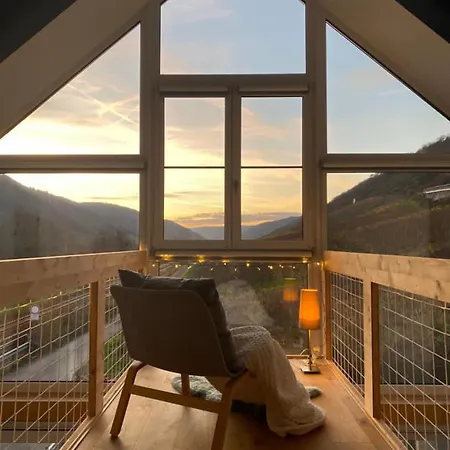 Mosel - Design-ferienhaeuser - Terrasse Und Traumblick, Naehe Cochem - Direkt Am Weinberg, Mitte Mit Sauna Dom wakacyjny
