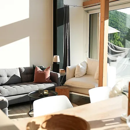 Dom wakacyjny Mosel - Design-ferienhaeuser - Terrasse Und Traumblick, Naehe Cochem - Direkt Am Weinberg, Mitte Mit Sauna