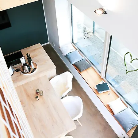 Mosel - Design-ferienhaeuser - Terrasse Und Traumblick, Naehe Cochem - Direkt Am Weinberg, Mitte Mit Sauna Dom wakacyjny Pommern
