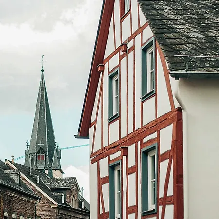 Mosel - Design-ferienhaeuser - Terrasse Und Traumblick, Naehe Cochem - Direkt Am Weinberg, Mitte Mit Sauna Pommern