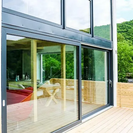 Mosel - Design-ferienhaeuser In - Direkt Am Weinberg בית נופש *